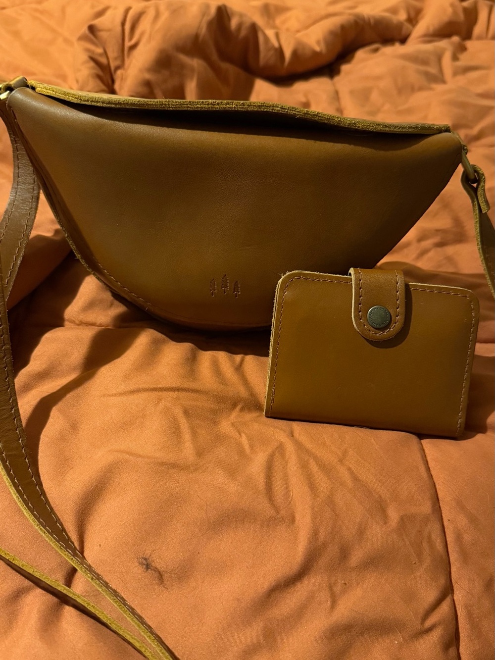 Portland Leather Tan Crescent Crossbody with Matching Wallet